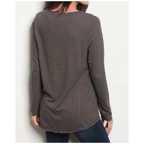 ❄️GRAY LONG SLEEVES TOP - Picture 6 of 11